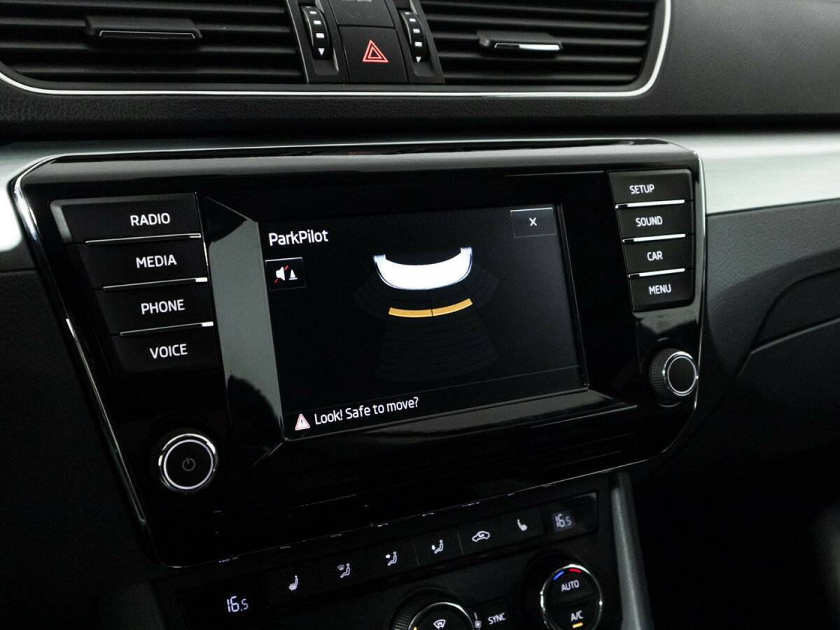 Skoda Superb, 2015 Фото №17