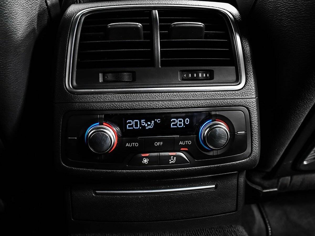 Audi A6, 2012 Фото №22