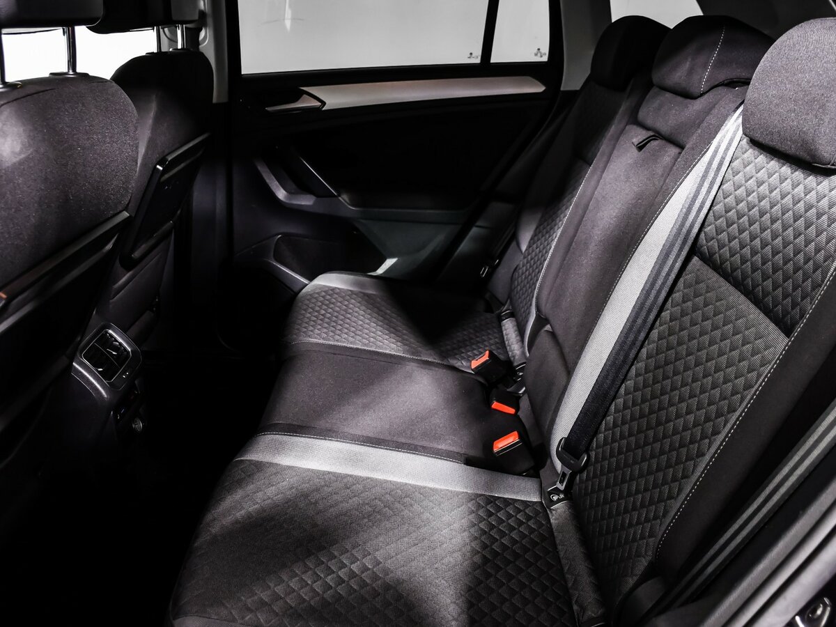 Volkswagen Tiguan II, 2017 Фото №10