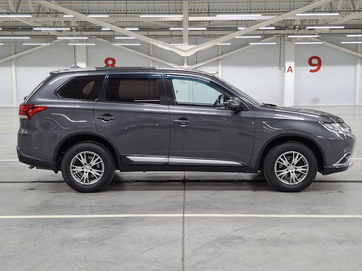 Mitsubishi Outlander III Рестайлинг 2, 2015 Фото №4