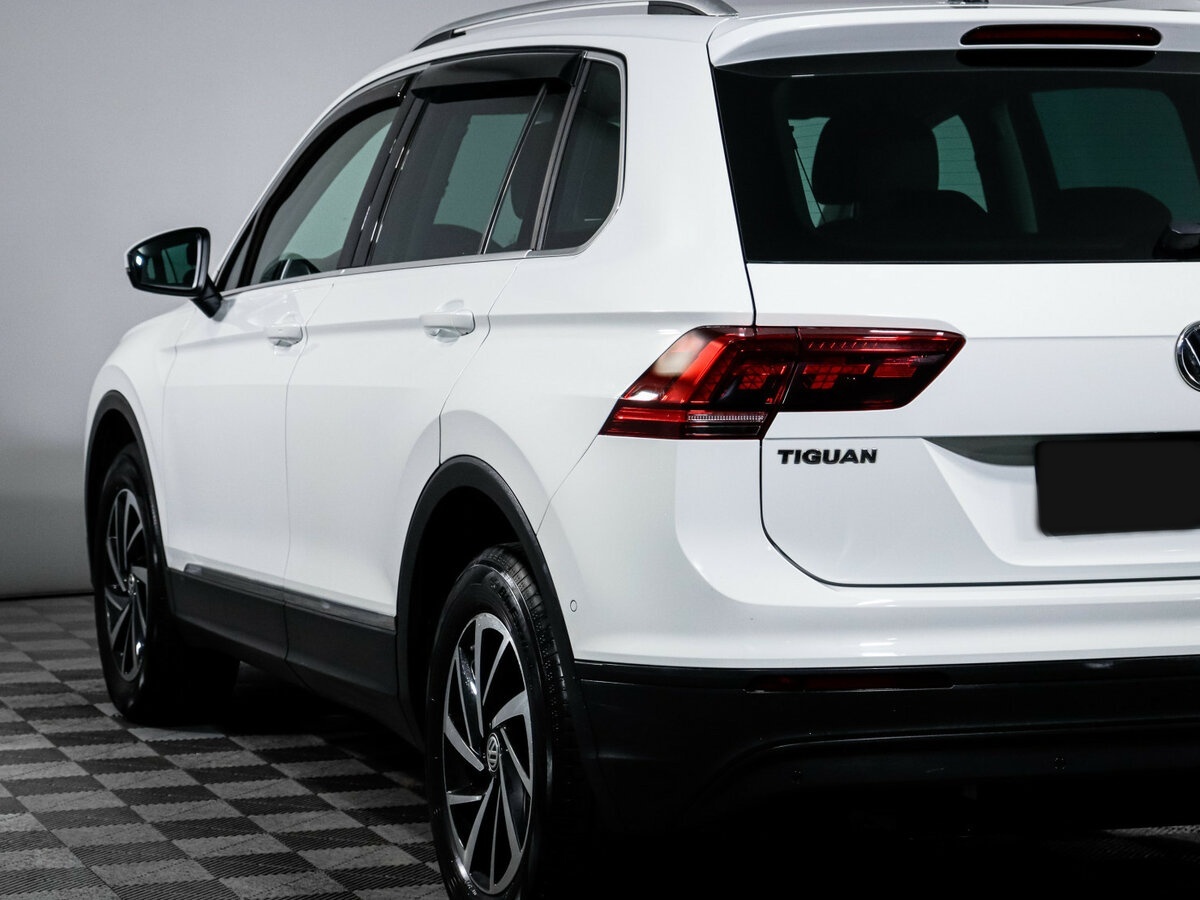 Volkswagen Tiguan II, 2018 Фото №17