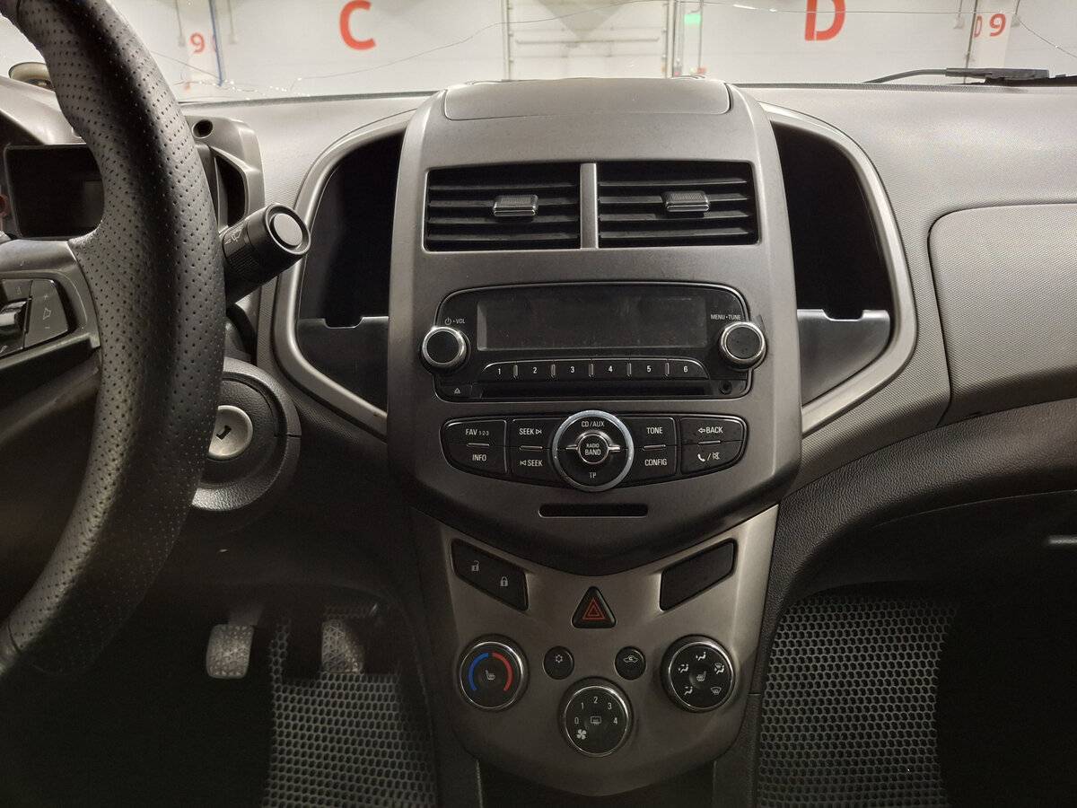 Chevrolet Aveo II, 2012 Фото №15