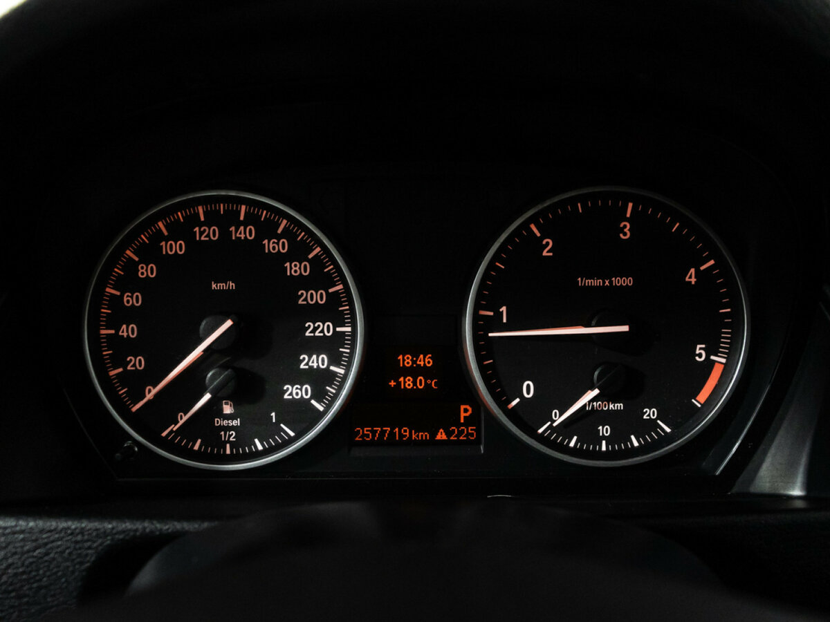 BMW X1 20d I (E84) Рестайлинг, 2014 Фото №12