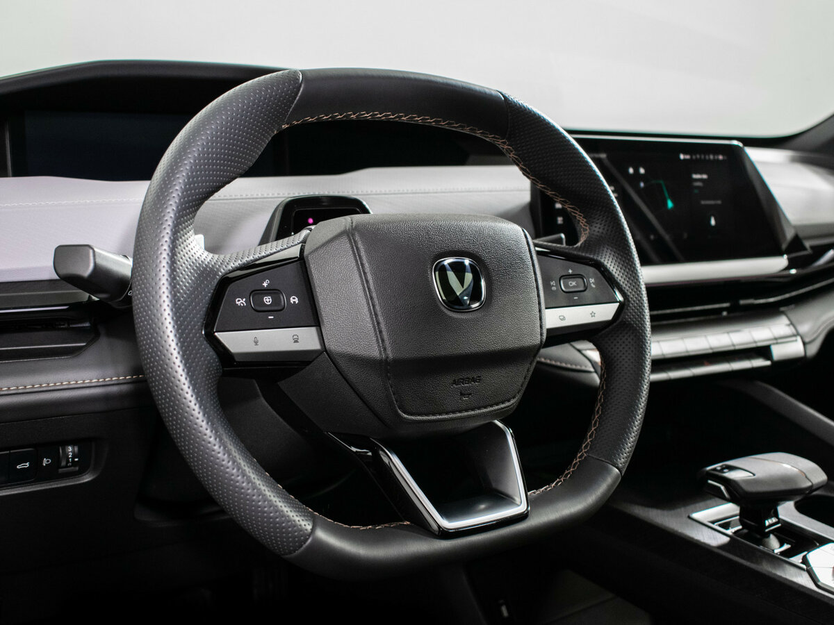 Changan UNI-V I, 2023 Фото №14