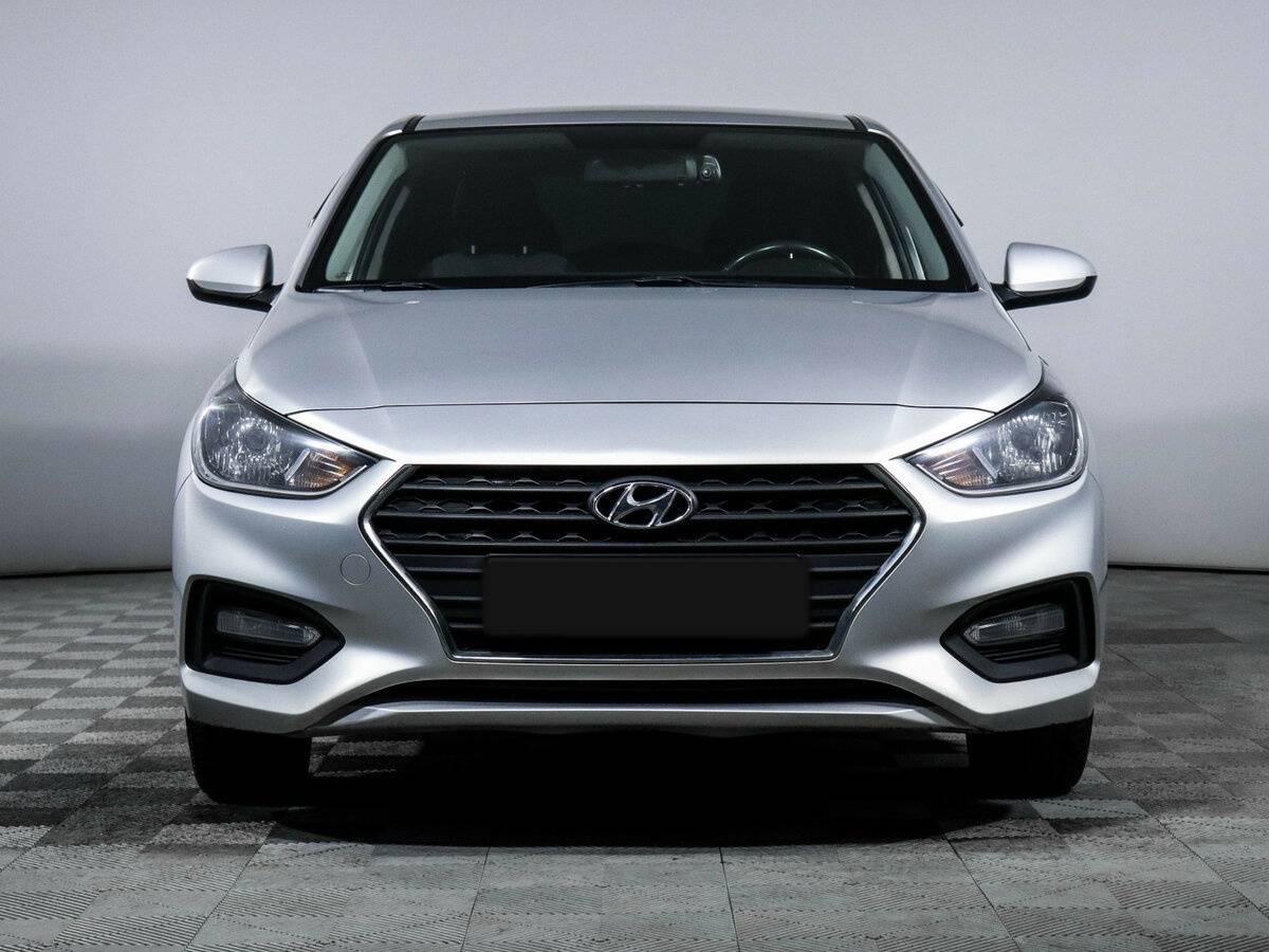 Hyundai Solaris II, 2018 - 70 070 км. | Фото №2