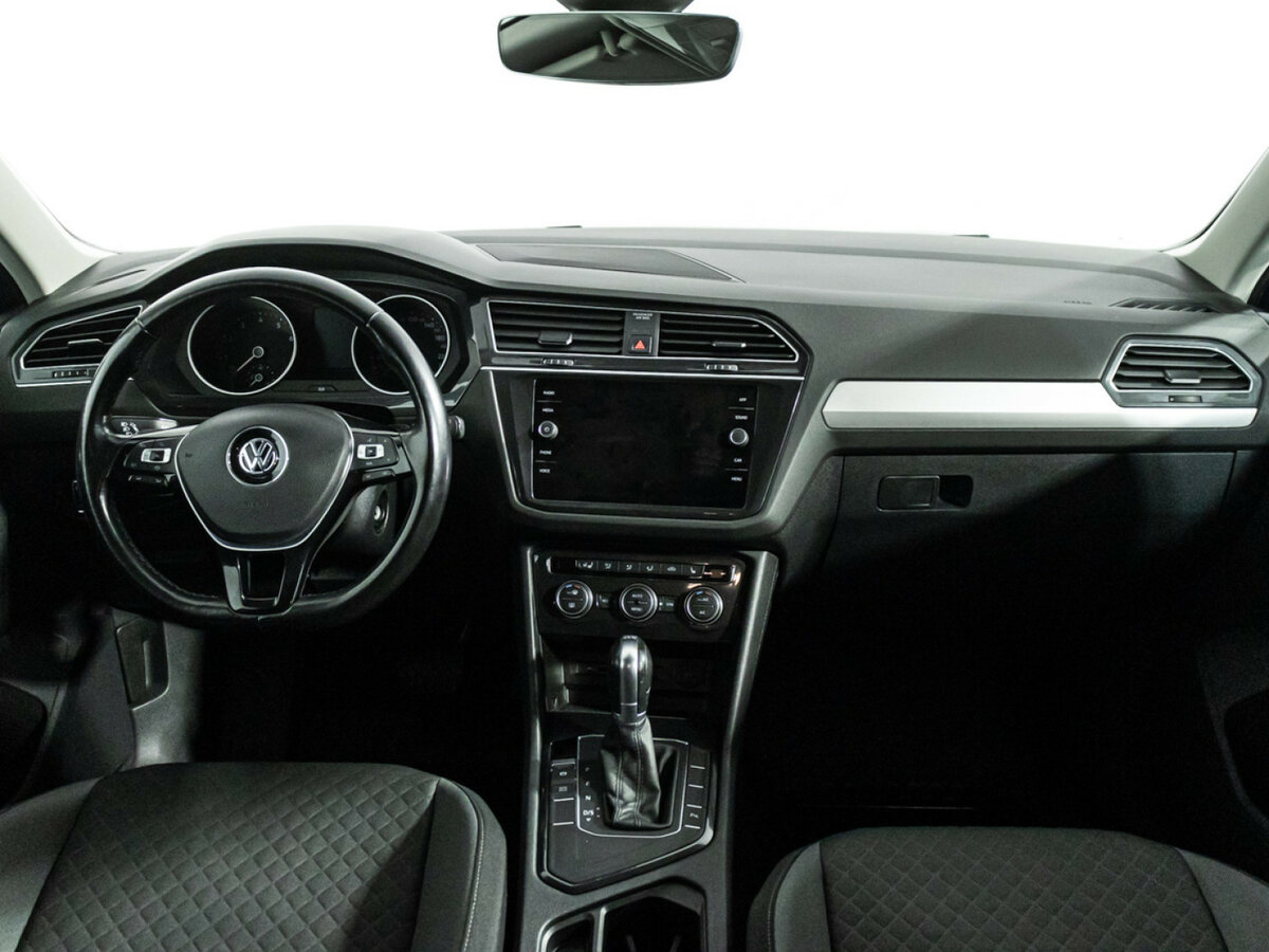 Volkswagen Tiguan II, 2019 Фото №13