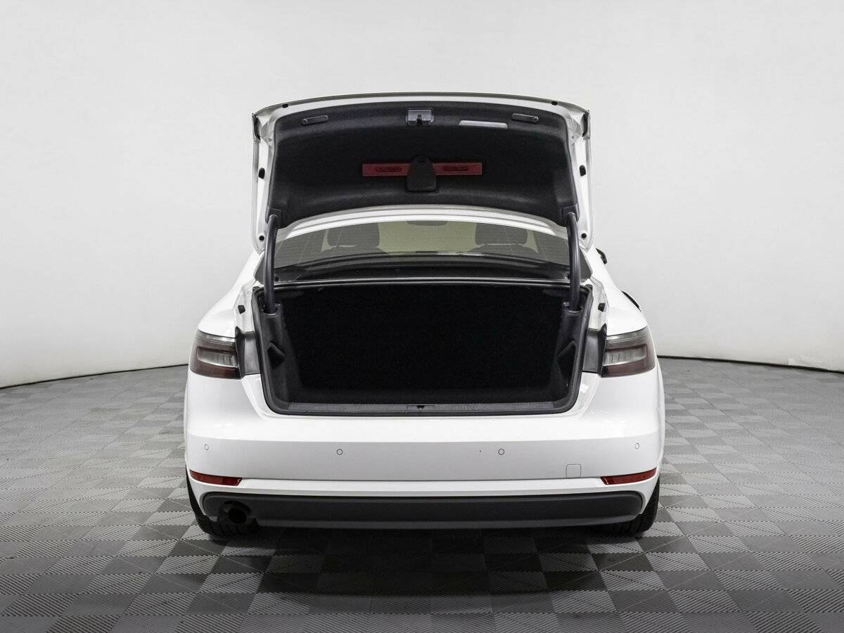 Audi A4 V (B9), 2018 Фото №19