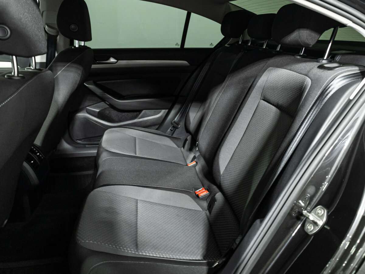 Volkswagen Passat B8 Рестайлинг, 2021 Фото №10