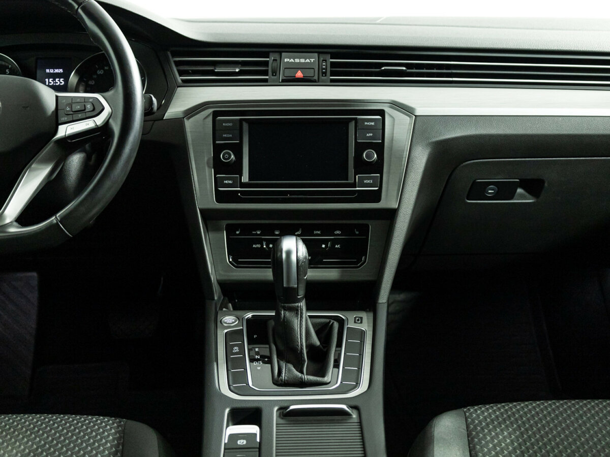 Volkswagen Passat B8 Рестайлинг, 2021 Фото №14