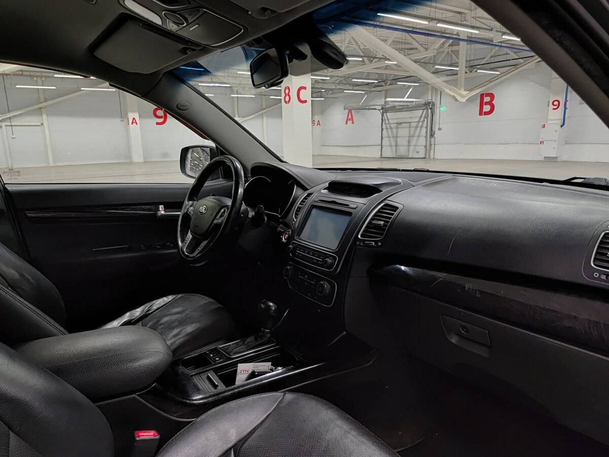 Kia Sorento II Рестайлинг, 2013 Фото №11