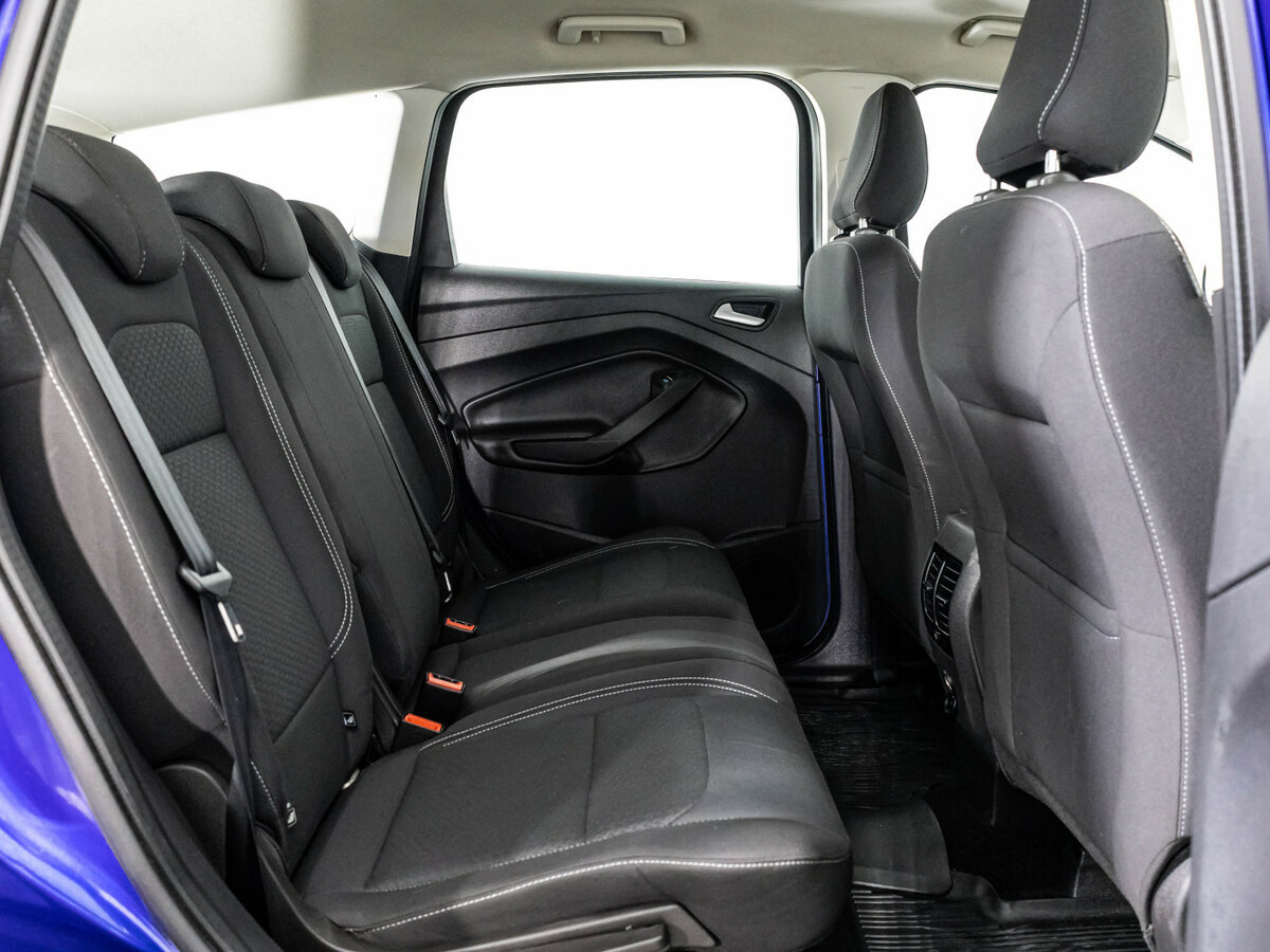 Ford Kuga II Рестайлинг, 2017 Фото №14