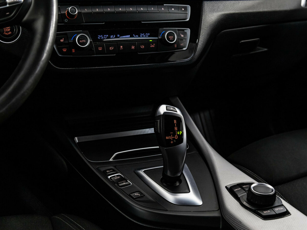 BMW 1 серии 118i II (F20/F21) Рестайлинг 2, 2019 Фото №13