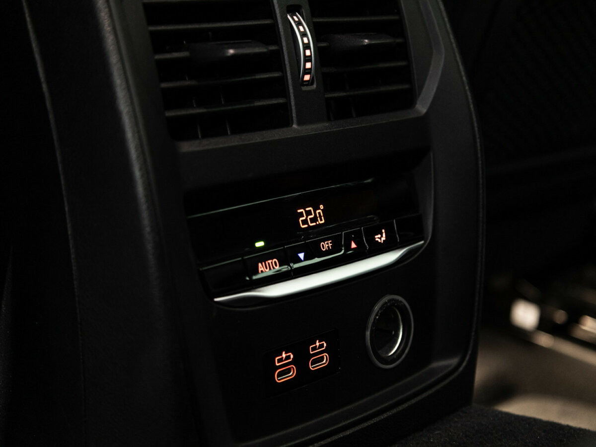 BMW 3 серии 318d VII (G2x), 2019 Фото №17