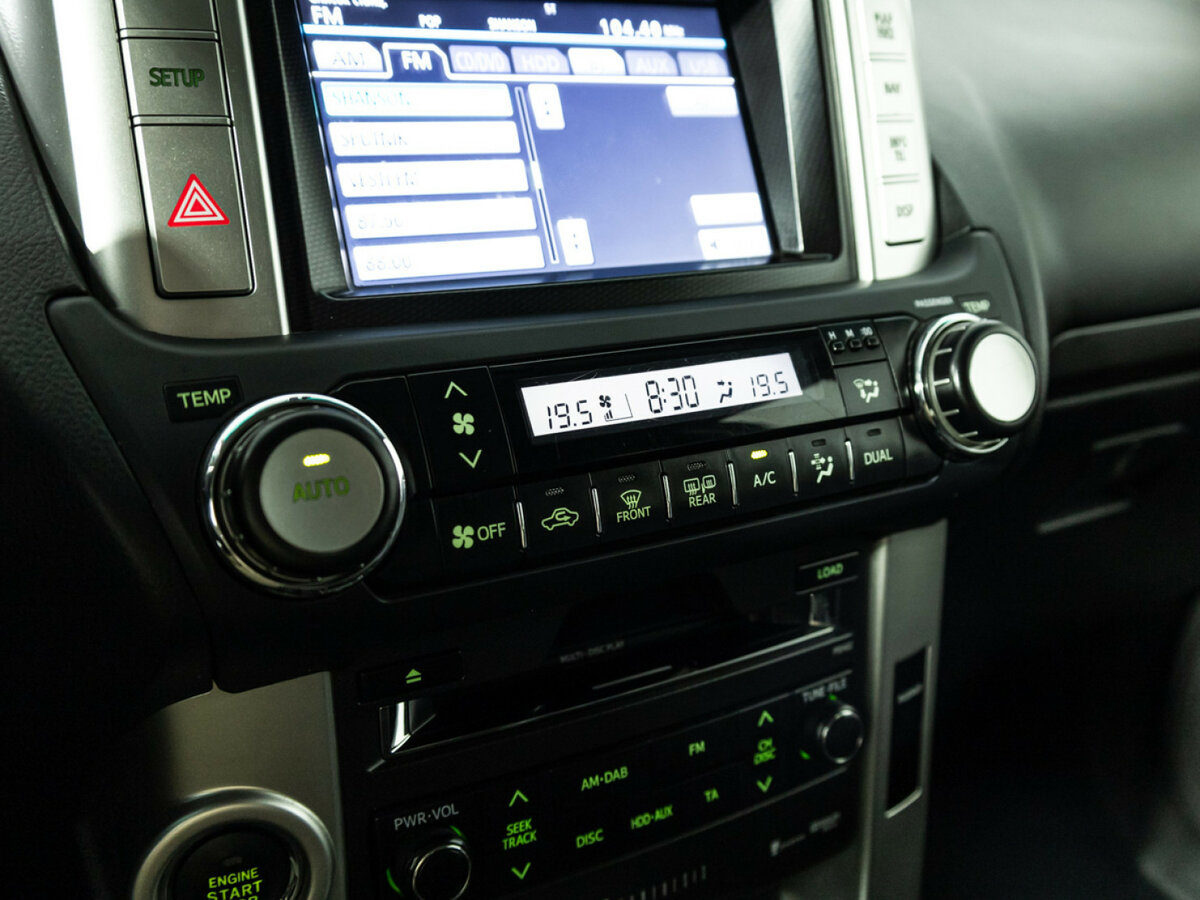 Toyota Land Cruiser Prado 150 Series, 2013 Фото №17