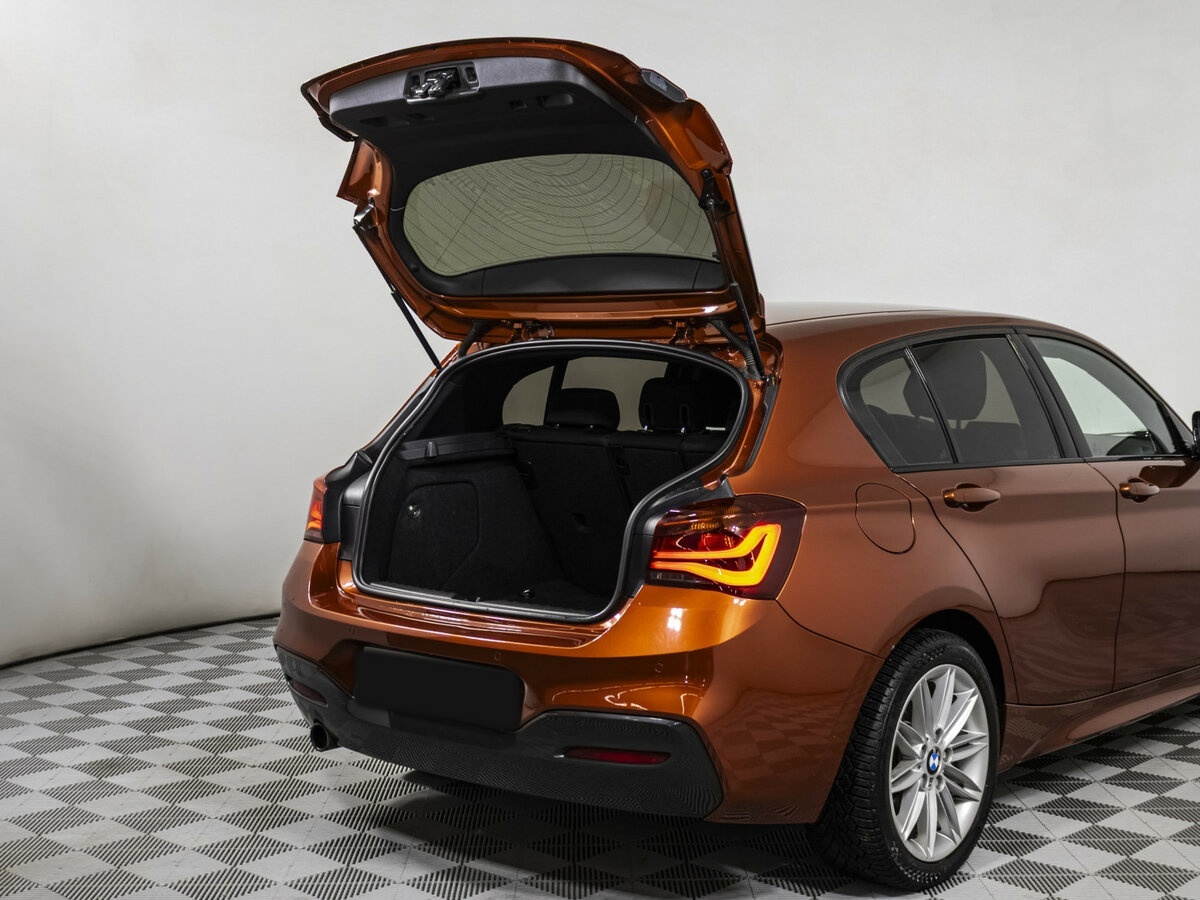 BMW 1 серии 118i II (F20/F21) Рестайлинг 2, 2019 Фото №18