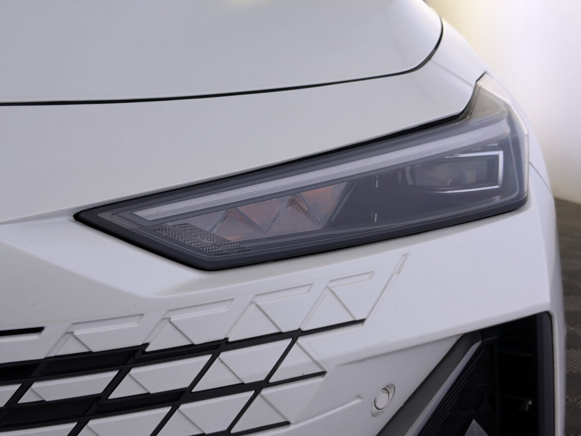 Changan UNI-V I, 2023 Фото №17