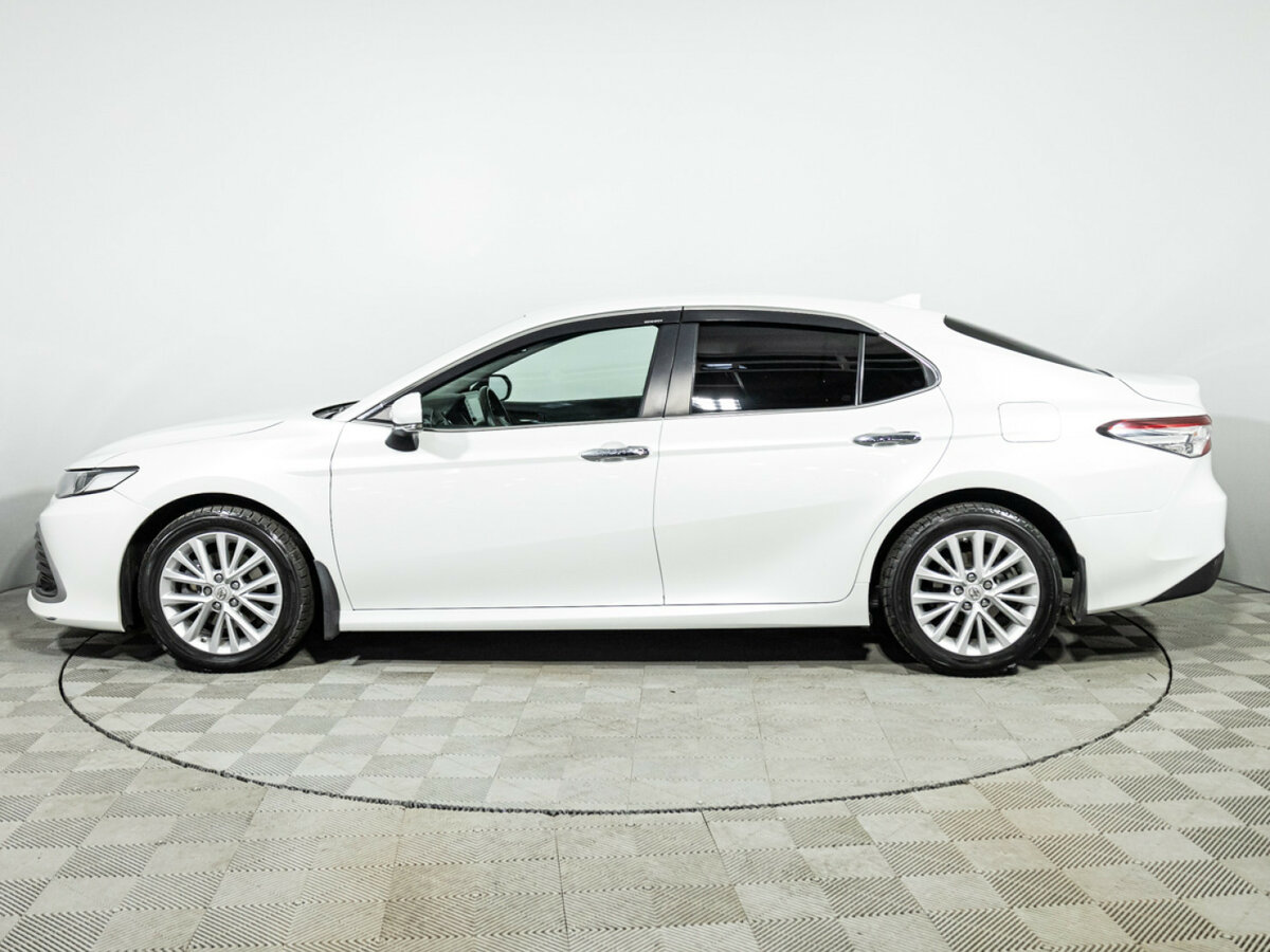 Toyota Camry VIII (XV70) Рестайлинг, 2021 - 129 793 км. | Фото №7