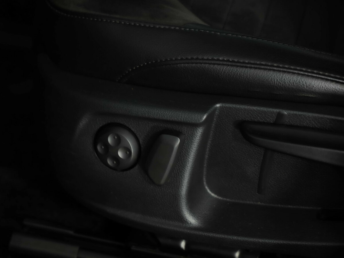 Volkswagen Passat B7, 2014 Фото №27