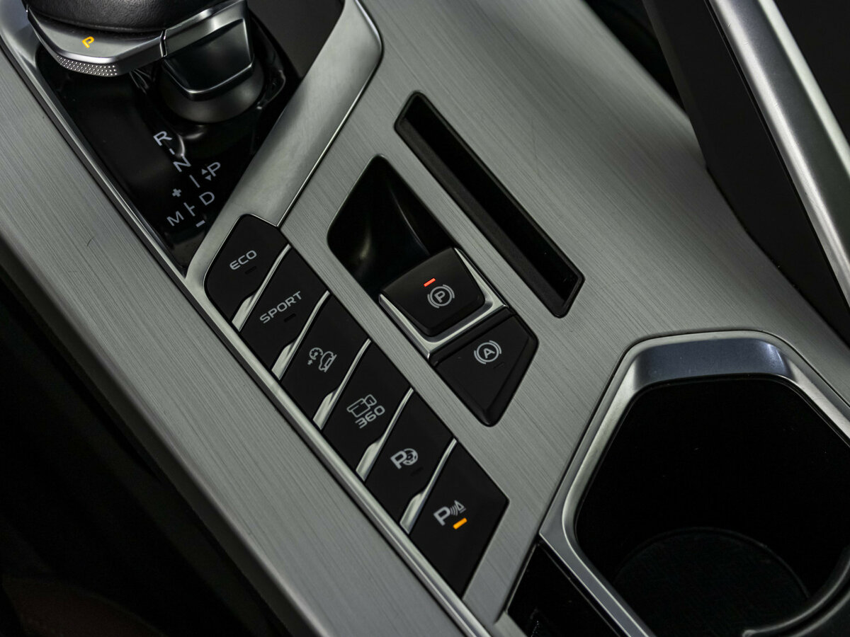 Geely Coolray I, 2022 Фото №14