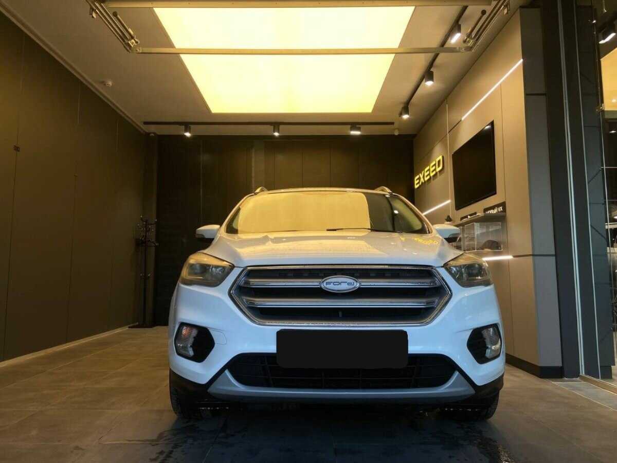 Ford Kuga, 2018 Фото №1