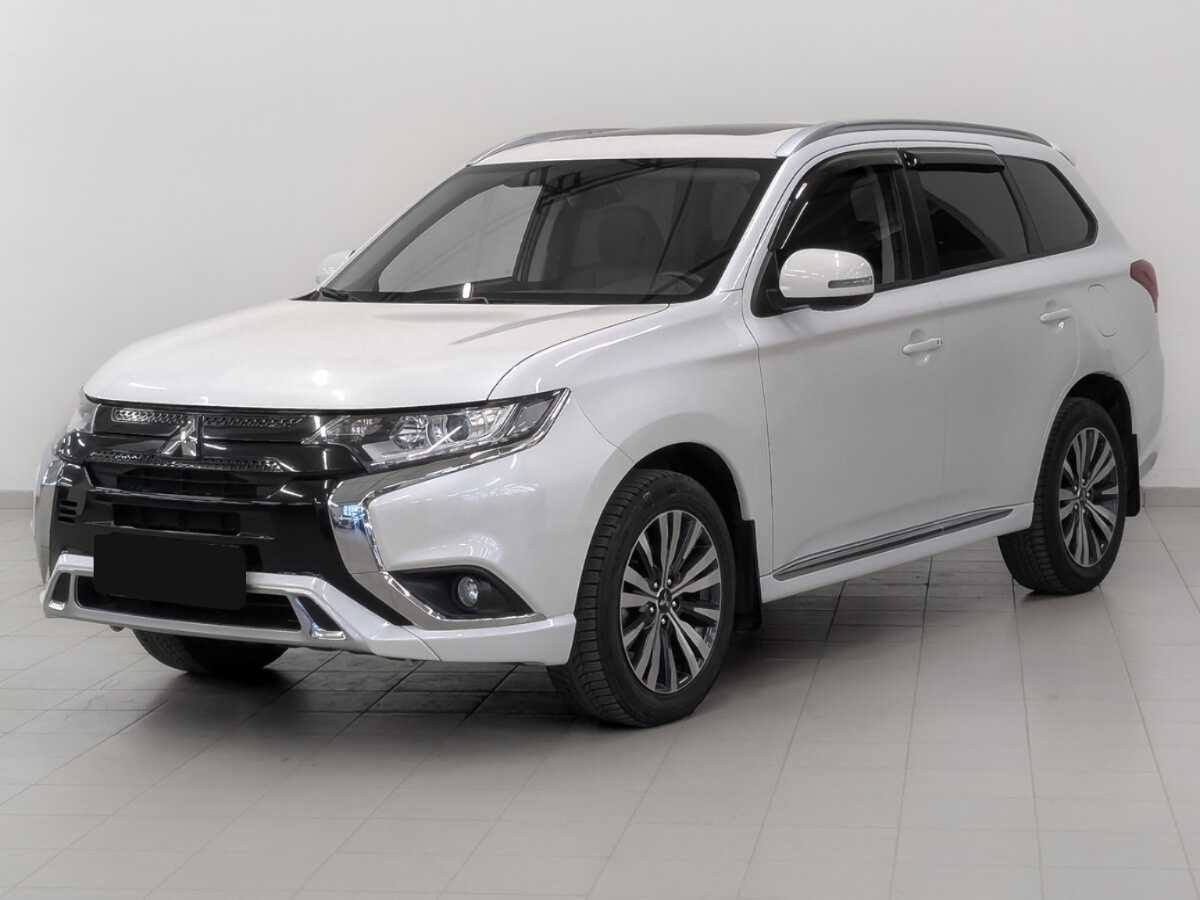 Mitsubishi Outlander, 2022 - 8 874 км. | Фото №1
